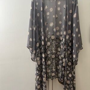 Chic Sheer Floral Kimono